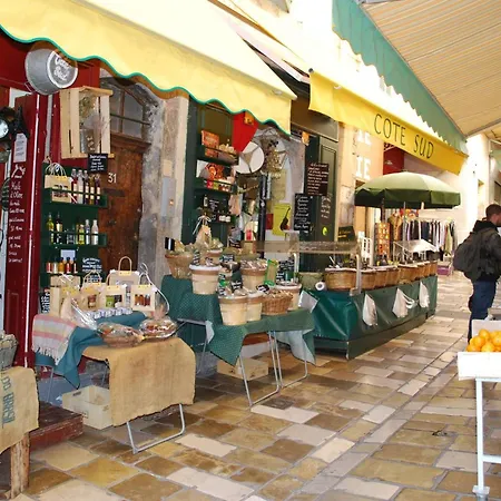Hyetouze T2 Pour 4 Personnes Vue Et Port- Port * Hyeres