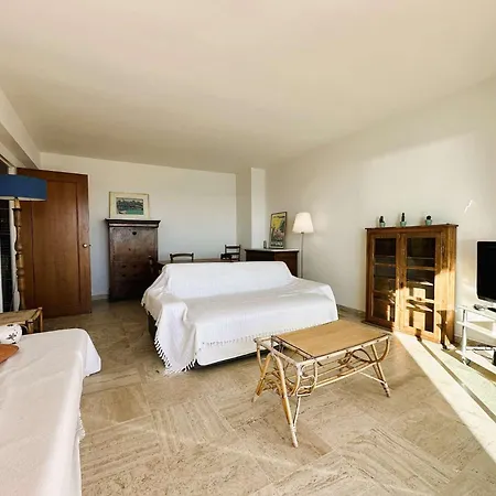 Apartment Hyetouze T2 Pour 4 Personnes Vue Et Port- Port
